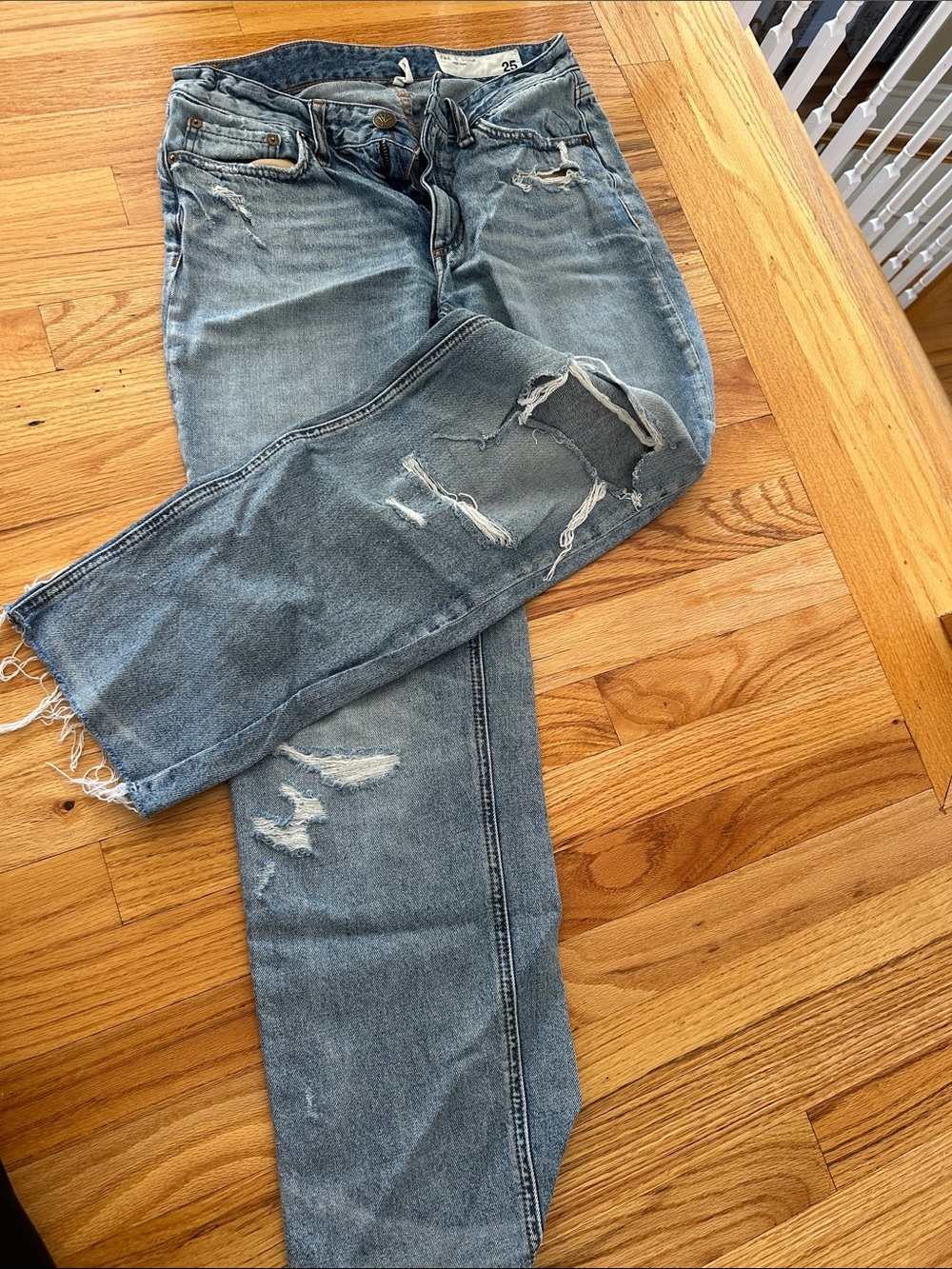 rag & bone Light Wash Dre Low Rise Baggy Boyfriend Jeans